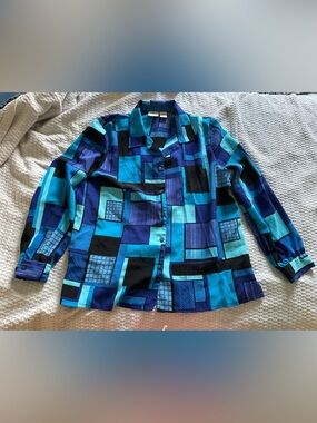 Blue Geometric Button-Up Blouse